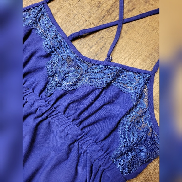 FREE W BUNDLE In Bloom by Jonquil chemise nightie - Picture 2 of 10